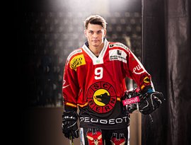 Mika Henauer Mika Henauer