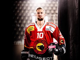 Tristan Scherwey Tristan Scherwey